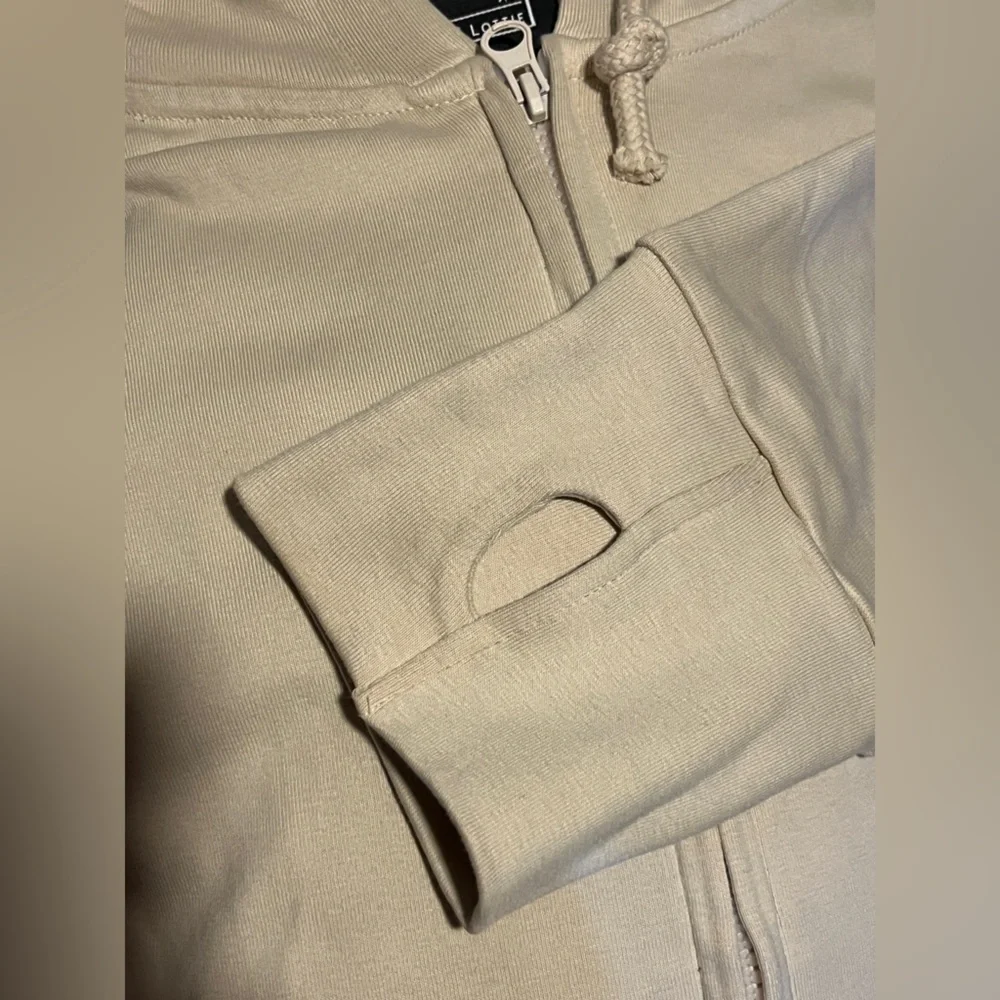 Lily & Lottie women's full zip Jovie Hoodie - Picture 3 of 8